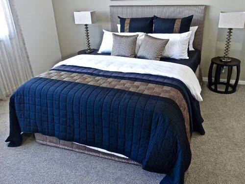 Jak znaleźć idealne łóżko tapicerowane dla Twojego domu